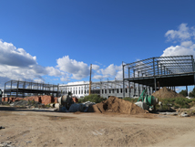 承德亞歐果仁有限公司在建杏核破碎、杏仁脫苦車間項(xiàng)目初見規(guī)模